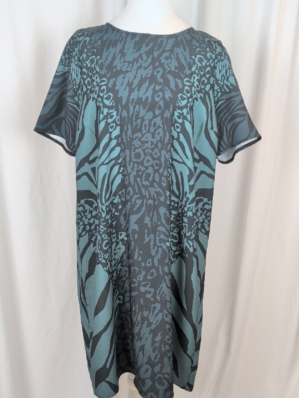 NWOT Lipsy London Emerald Green Leopard Zebra Dress - US Size 8